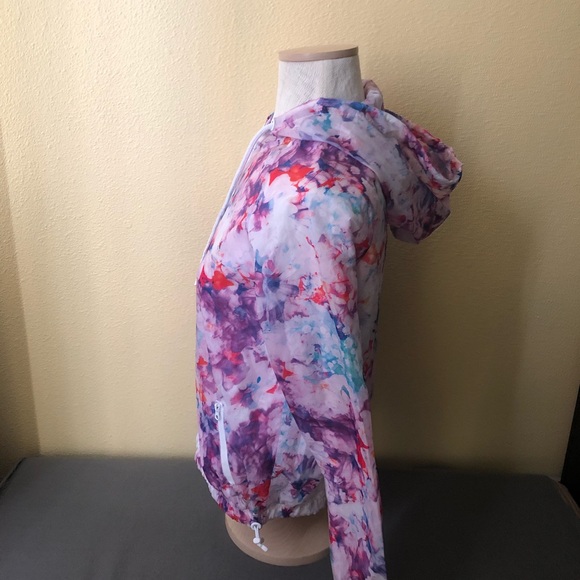 Aeropostale Hooded Windbreaker - Picture 3 of 6